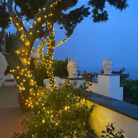 Manni Couette-café 4*