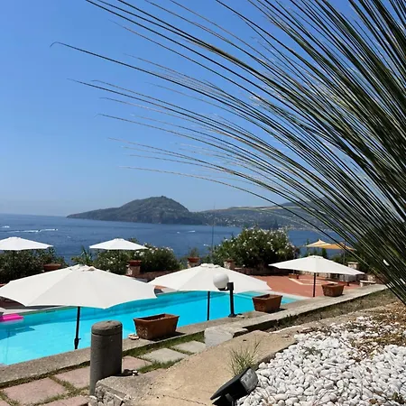 Couette-café Manni Procida