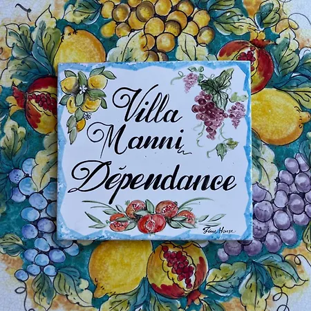 Couette-café Manni 4*