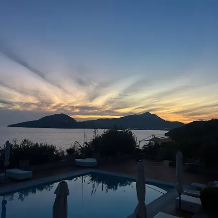 Manni Couette-café 4*