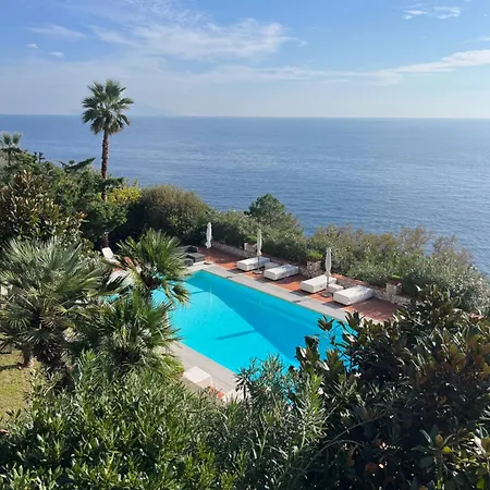 Couette-café Manni Procida