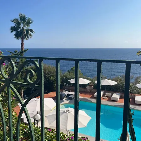 Manni Couette-café Procida